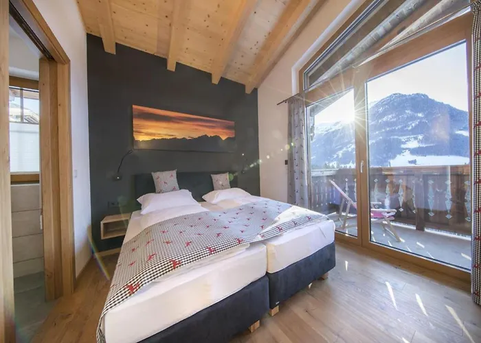 Near Krimml Waterfalls Шале Нойкирхен-ам-Гросфенедигер